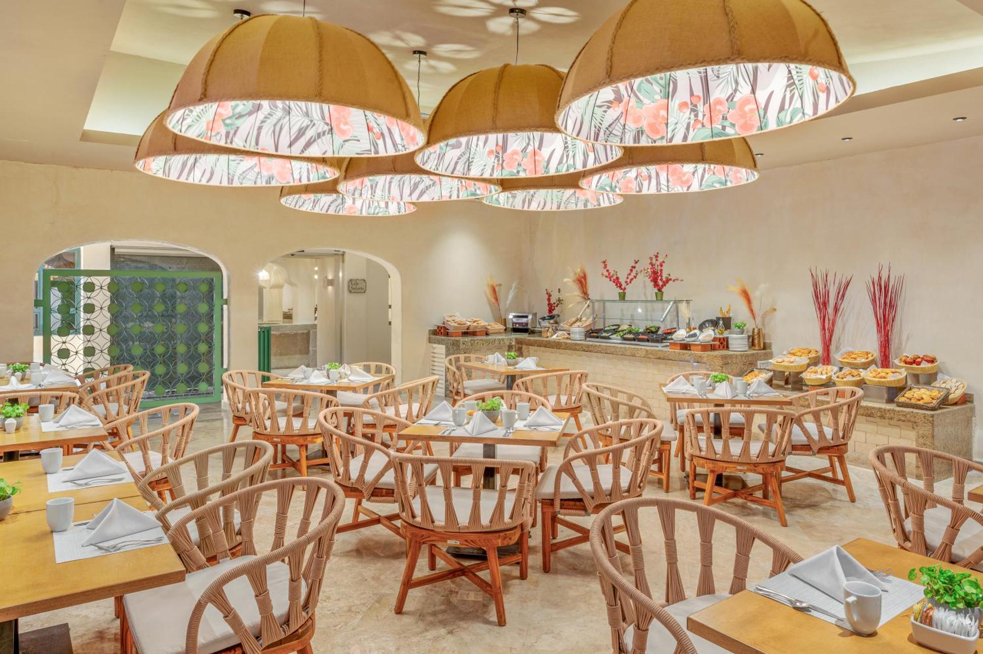 Gr Solaris Caribe Hotell Cancún Eksteriør bilde